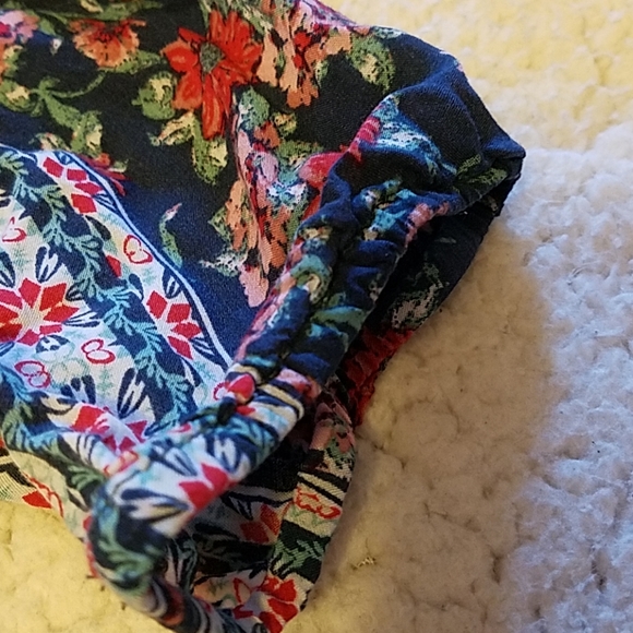 Francesca's Miami Spring floral - Picture 3 of 5